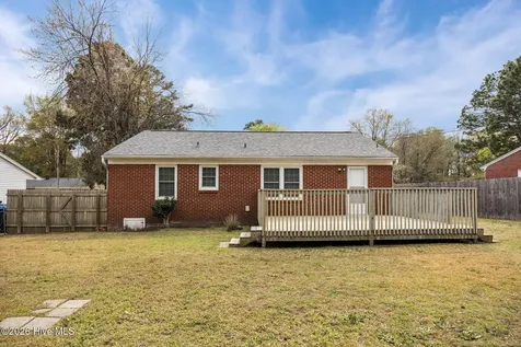 2609 Crockett Drive Greenville NC 27858