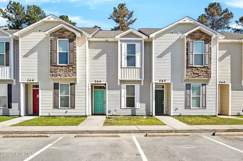 264 Caldwell Loop Jacksonville NC 28546