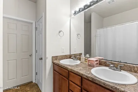 264 Caldwell Loop Jacksonville NC 28546