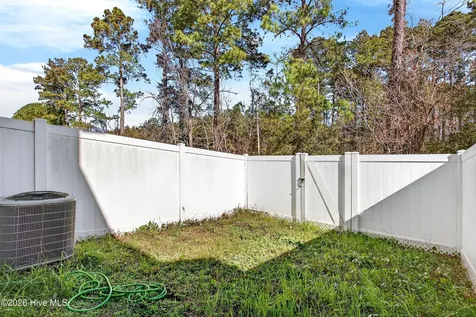 264 Caldwell Loop Jacksonville NC 28546
