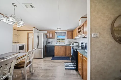 5525 Cox Road NW Ash NC 28420