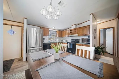 5525 Cox Road NW Ash NC 28420