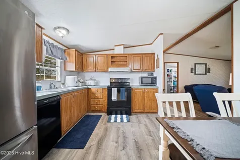 5525 Cox Road NW Ash NC 28420
