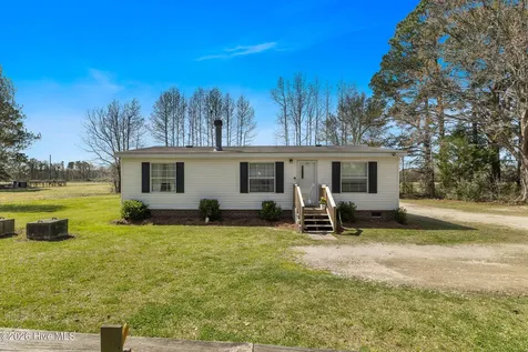 5525 Cox Road NW Ash NC 28420