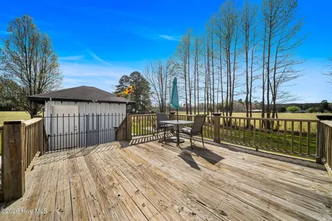 5525 Cox Road NW Ash NC 28420