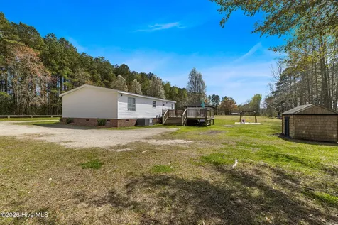 5525 Cox Road NW Ash NC 28420
