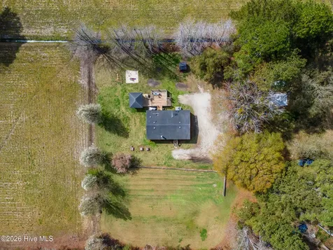 5525 Cox Road NW Ash NC 28420