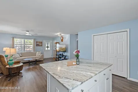 558 Mission Road Southport NC 28461
