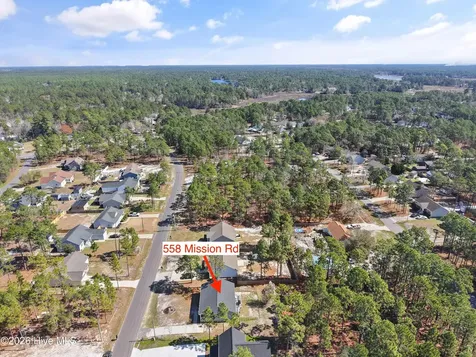 558 Mission Road Southport NC 28461