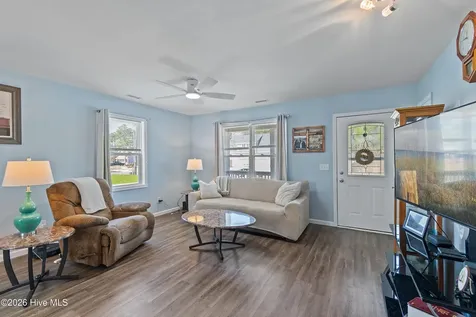 558 Mission Road Southport NC 28461