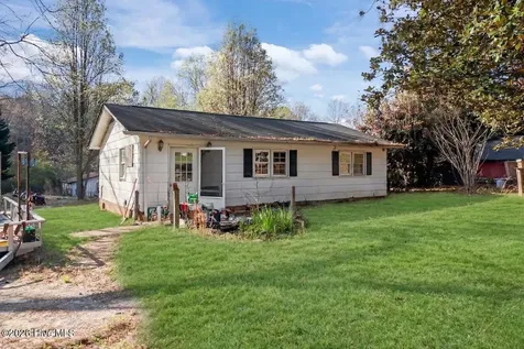 7540 Old Fairground Road Benson NC 27504