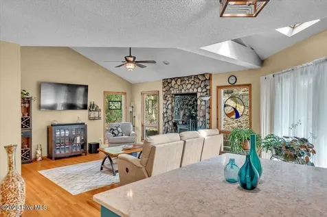 5505 Fredeen Court Emerald Isle NC 28594