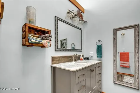 5505 Fredeen Court Emerald Isle NC 28594