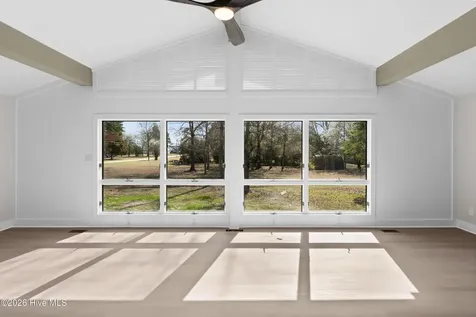 1000 Pine Street Lake Waccamaw NC 28450