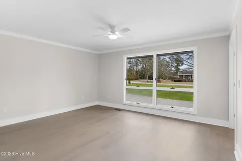 1000 Pine Street Lake Waccamaw NC 28450