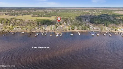1000 Pine Street Lake Waccamaw NC 28450