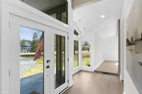 1000 Pine Street Lake Waccamaw NC 28450