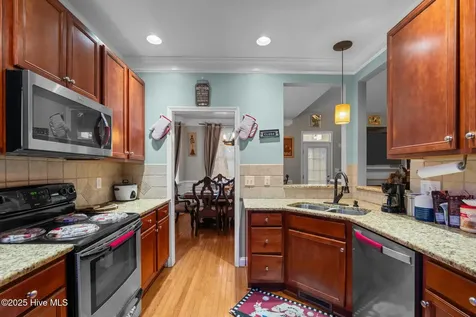 55 London Way Spring Lake NC 28390