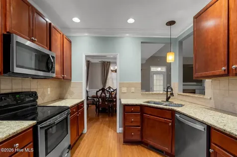 55 London Way Spring Lake NC 28390