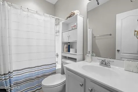55 London Way Spring Lake NC 28390
