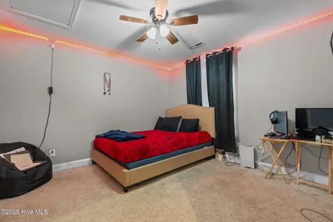 55 London Way Spring Lake NC 28390