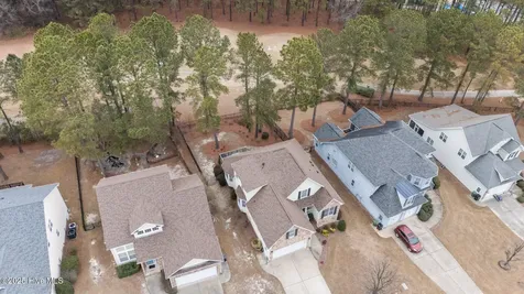 55 London Way Spring Lake NC 28390