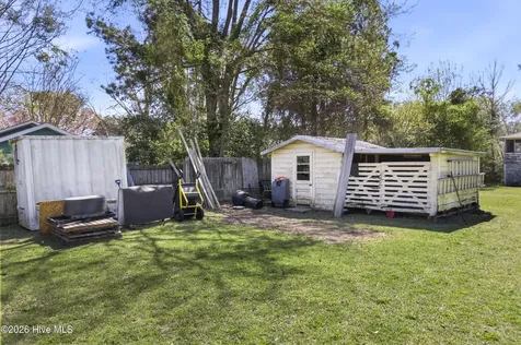 118 E Wyche Street Whiteville NC 28472