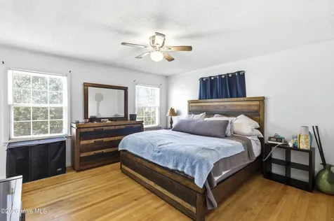 118 E Wyche Street Whiteville NC 28472
