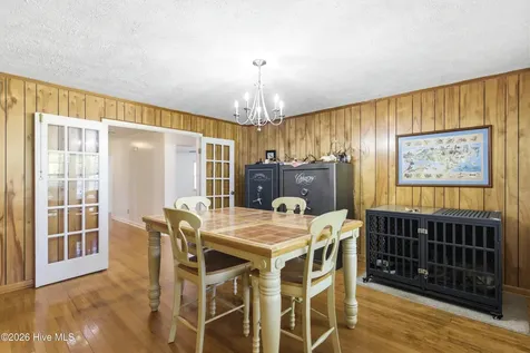118 E Wyche Street Whiteville NC 28472