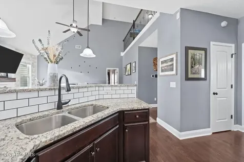 317 Bear Run Maple Hill NC 28454