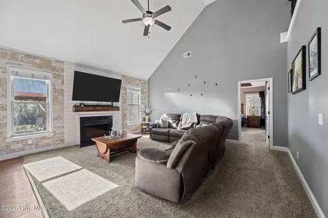 317 Bear Run Maple Hill NC 28454