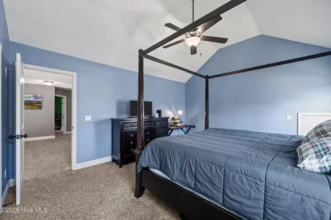 317 Bear Run Maple Hill NC 28454