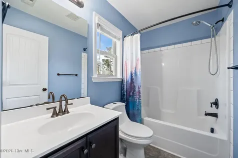317 Bear Run Maple Hill NC 28454