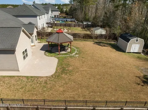 317 Bear Run Maple Hill NC 28454