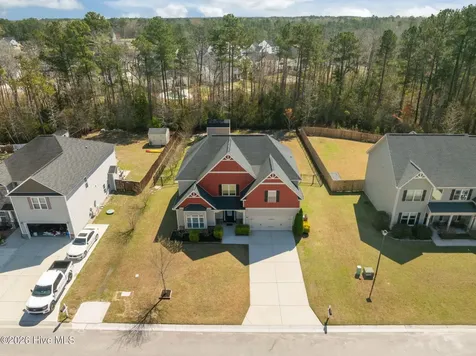 317 Bear Run Maple Hill NC 28454