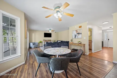 1316 Fairbanks Court Jacksonville NC 28546