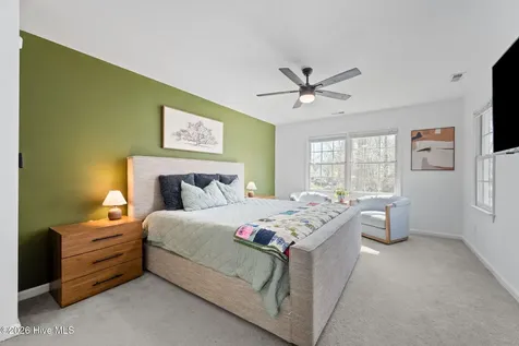 1316 Fairbanks Court Jacksonville NC 28546