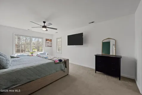 1316 Fairbanks Court Jacksonville NC 28546