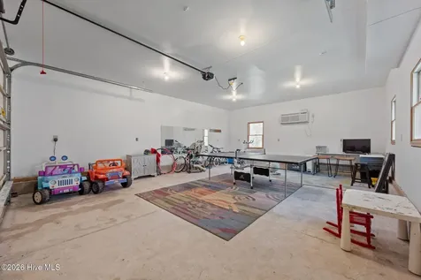 1316 Fairbanks Court Jacksonville NC 28546