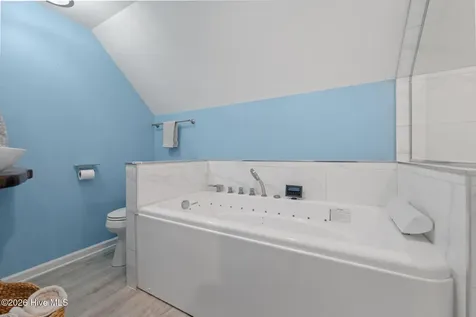 1316 Fairbanks Court Jacksonville NC 28546