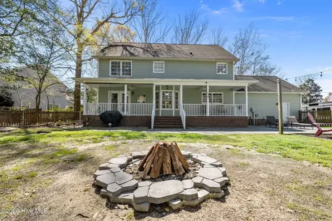 1316 Fairbanks Court Jacksonville NC 28546