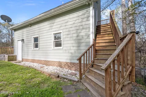1316 Fairbanks Court Jacksonville NC 28546