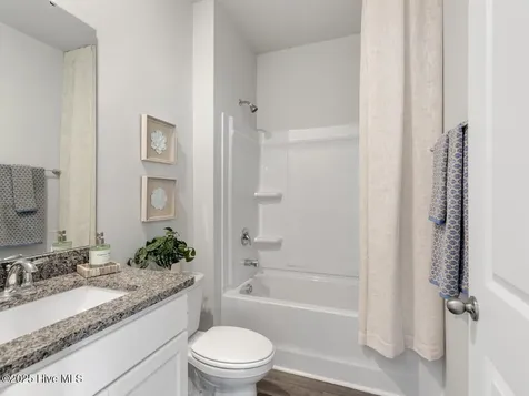 431 Oak Knoll Drive Jacksonville NC 28546