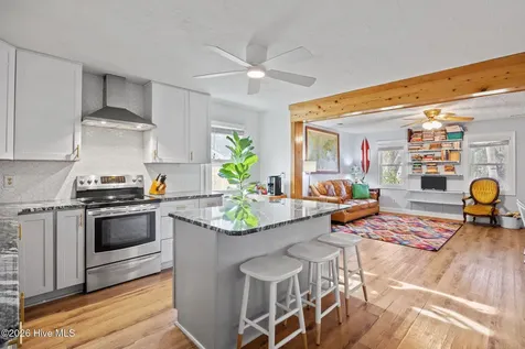 812 Monroe Avenue Carolina Beach NC 28428