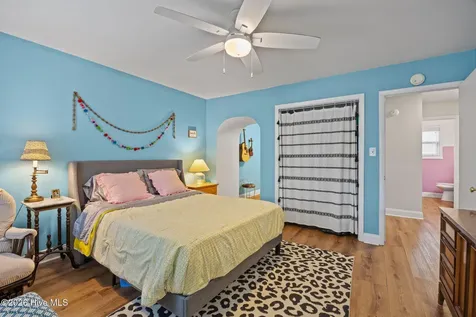 812 Monroe Avenue Carolina Beach NC 28428