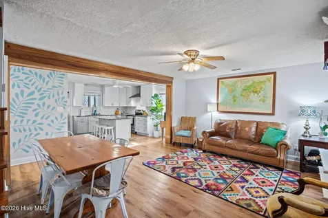 812 Monroe Avenue Carolina Beach NC 28428
