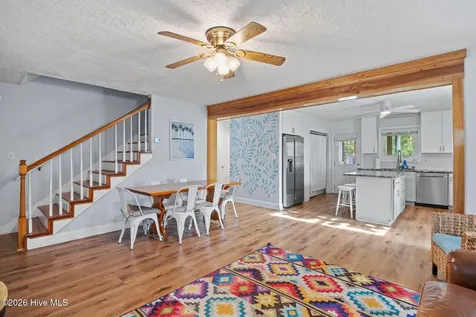 812 Monroe Avenue Carolina Beach NC 28428