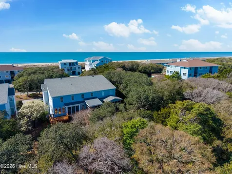 86 Foxfire Trace Oak Island NC 28465
