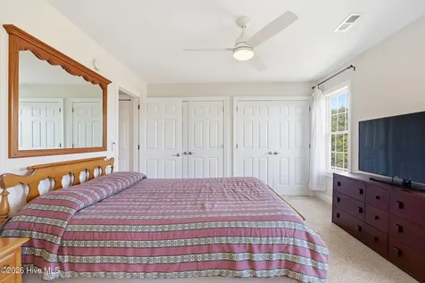 86 Foxfire Trace Oak Island NC 28465