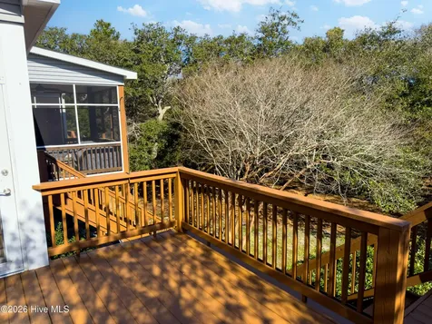 86 Foxfire Trace Oak Island NC 28465